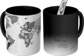 Magische Mok - Foto op Warmte Mok - Wereldkaart - Kinderen - Kleuren - zwart wit - 350 ML