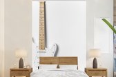 Behang - Fotobehang Een witte elektrische gitaar - Breedte 170 cm x hoogte 260 cm