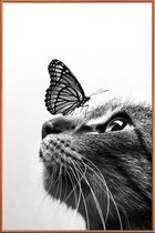 JUNIQE - Poster met kunststof lijst Butterfly Kiss -30x45 /Grijs