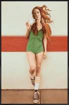 JUNIQE - Poster in kunststof lijst Venus Chillout -60x90 /Groen &