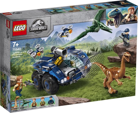 Gallimimus and Pteranodon Breakout