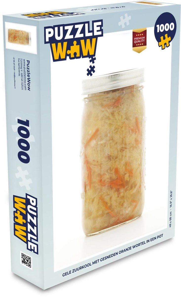 Afbeelding van product Puzzel 1000 stukjes volwassenen Zuurkool 1000 stukjes - Gele zuurkool met gesneden oranje wortel in een pot - PuzzleWow heeft +100000 puzzels