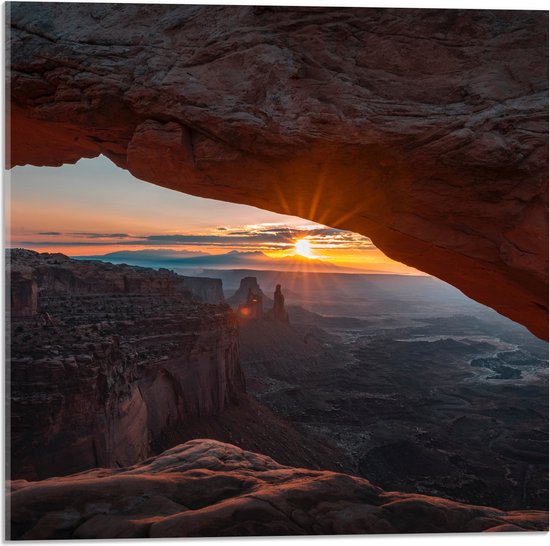 WallClassics - Acrylglas - Zonsondergang bij Canyonlands Nationaal Park - 50x50 cm Foto op Acrylglas (Wanddecoratie op Acrylaat)