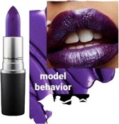 MAC Cosmetics Frost Lipstick Rouge À Lèvres 321 Model Behavior 3g Violet