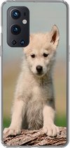 Geschikt voor OnePlus 9 Pro hoesje - Wolf - Kind - Hout - Siliconen Telefoonhoesje