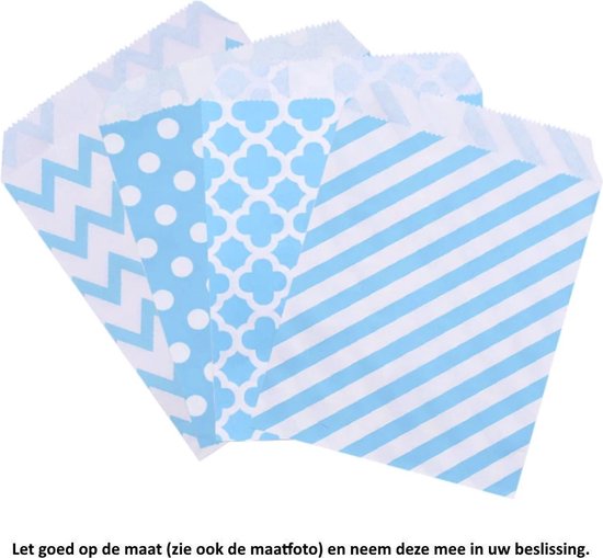 Papieren Zakjes - Licht Blauw Wit – Mix van patronen – 25 Stuks – 13 x 18 cm – Gift Bag – Geschenkzakjes – Cadeau – Cadeauzakjes - Fournituren - Traktatie - Snoep - Koek - Papier is beter voor het milieu - Lichtblauw