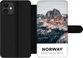 Bookcase Geschikt voor iPhone 12 Pro Max telefoonhoesje - Noorwegen - Water - Bergen - Met vakjes - Wallet case met magneetsluiting