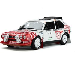 Het 1:18 Diecast-model van de Lancia Delta S4 Team Roncaglia #11 van de Olympus Rally van 1986. De rijders waren P. Alessandrini en A. Alessandrini. De fabrikant van het schaalmodel is Otto Mobile. Dit model is alleen online beschik