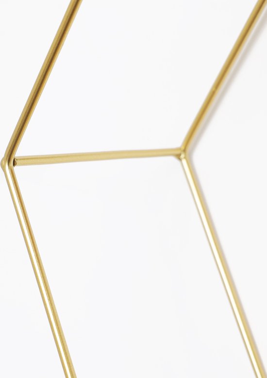 Gouden metalen frame in zeshoekige vorm.