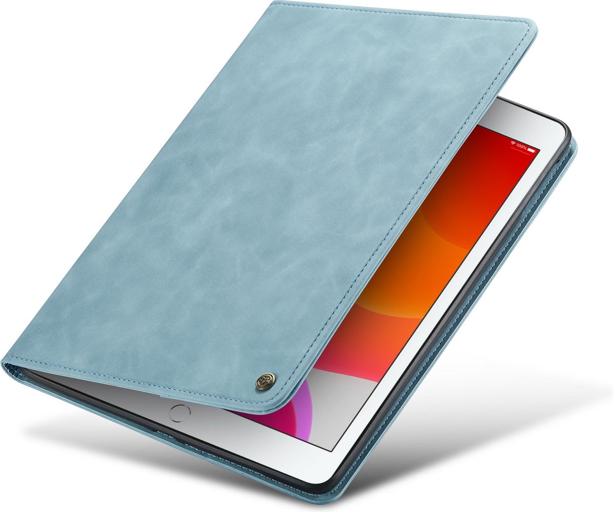 Casemania Hoes Geschikt voor Apple iPad Air 1 - 9.7 inch (2013) Aqua Blue - Book Cover