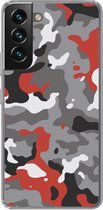 Geschikt voor Samsung Galaxy S22 hoesje - Camouflage patroon met rode accenten - Siliconen Telefoonhoesje - Verjaardag cadeau tiener