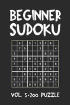 Beginner Sudoku Vol.5 200 Puzzle: Puzzle Book, hard,9x9, 2 puzzles per page
