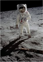 Buzz Aldrin walks on the moon (maanlanding) - Foto op Posterpapier - 42 x 59.4 cm (A2)
