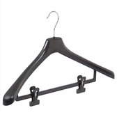 De Kledinghanger Gigant - 110 x Mantel / kostuumhanger kunststof zwart met schouderverbreding en anti-slip knijpers, 50 cm