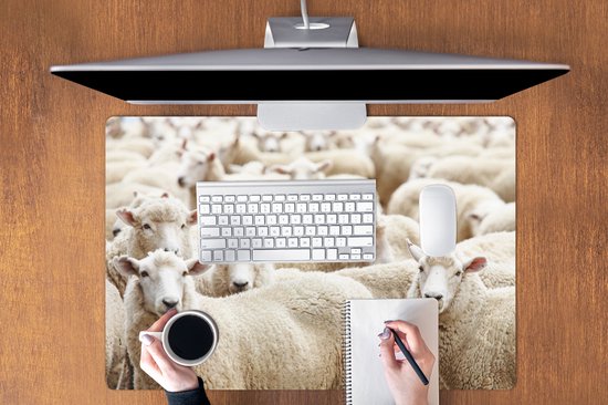 Muismat XXL 90x60 cm - Bureau onderlegger - Bureau mat Schapen - Wol - Wit - Bureaumat - Gaming mousepad xl - Bureaulegger groot - Computer deskmat
