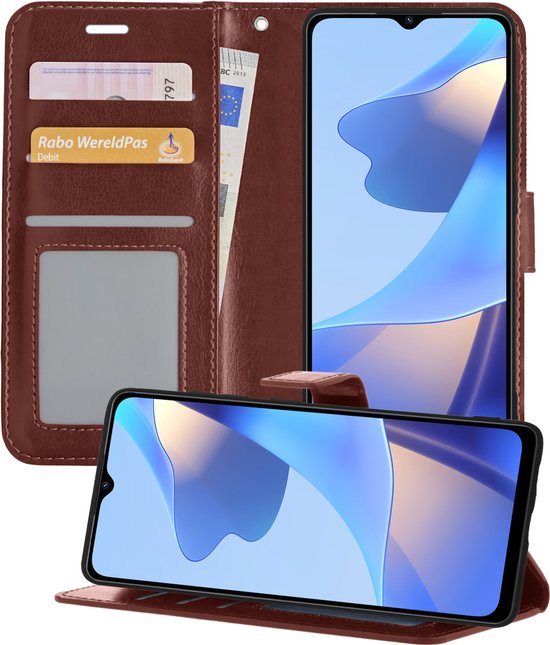 Étui de téléphone marron style portefeuille, ouvert et en position debout, avec téléphone.