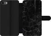 Bookcase Geschikt voor iPhone 8 telefoonhoesje - Marmer print - Patronen - Zwart - Met vakjes - Wallet case met magneetsluiting