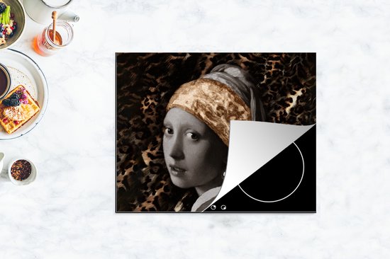 KitchenYeah® Inductie beschermer 71x52 cm - Meisje met de parel - Schilderij - Panterprint - Kookplaataccessoires - Afdekplaat voor kookplaat - Inductiebeschermer - Inductiemat - Inductieplaat mat