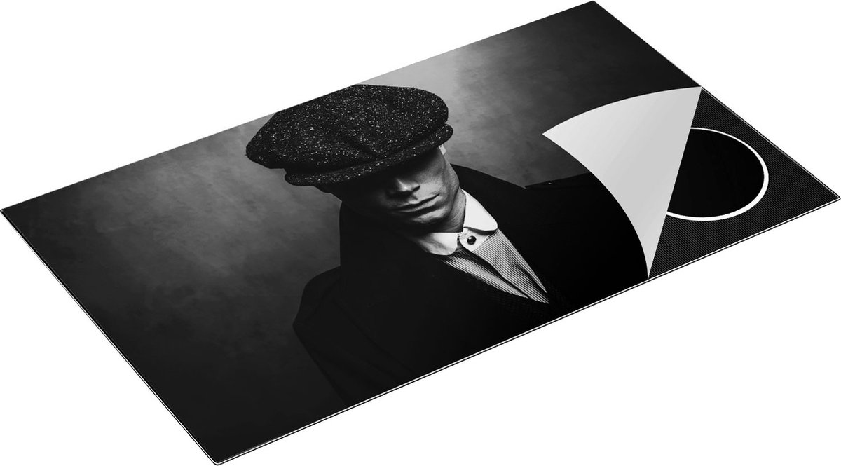 Chefcare Inductie Beschermer Engelse Gangster met een Pet uit Jaren 1920 - Zwart Wit - 90x55 cm - Afdekplaat Inductie - Kookplaat Beschermer - Inductie Mat