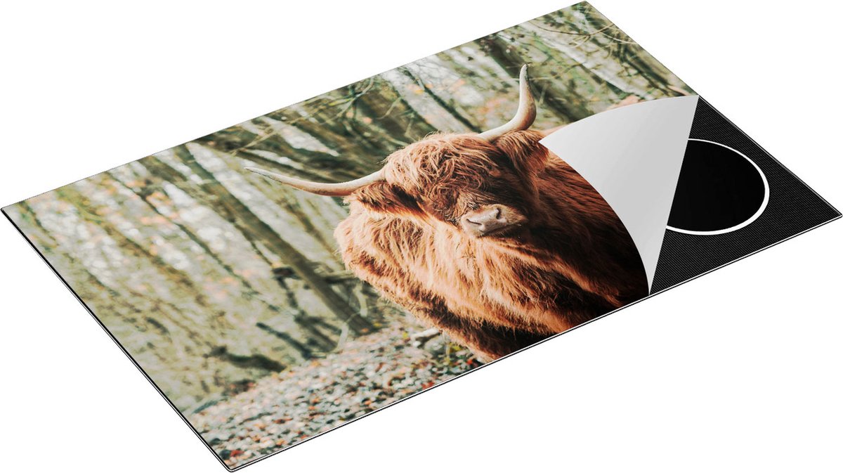 Chefcare Inductie Beschermer Schotse Hooglander in de Bossen - 85x55 cm - Afdekplaat Inductie - Kookplaat Beschermer - Inductie Mat
