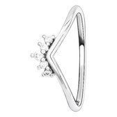 Tracelet - Zilveren Ringen - Ring kroontje in V-vorm | Met zirkonia | 925 Sterling Zilver - 925 Keurmerk Stempel - 925 Zilver Certificaat - In Leuke Cadeauverpakking