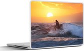 Laptop sticker - 12.3 inch - Zee - Surfen - Licht - 30x22cm - Laptopstickers - Laptop skin - Cover