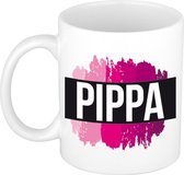 Pippa  naam cadeau mok / beker met roze verfstrepen - Cadeau collega/ moederdag/ verjaardag of als persoonlijke mok werknemers