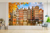 Behang - Fotobehang Architectuur - Boom - Amsterdam - Breedte 390 cm x hoogte 260 cm