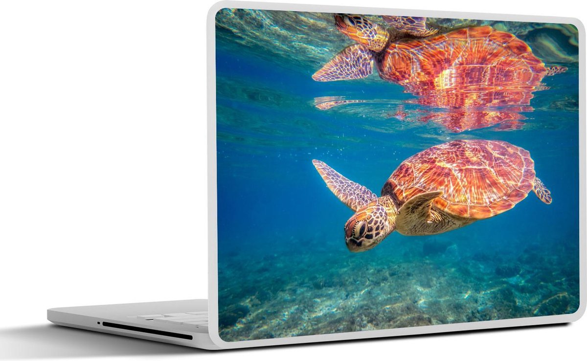 Laptop sticker - 15.6 inch - Schildpad - Zwemmen - Water - Reflectie - 36x27,5cm - Laptopstickers - Laptop skin - Cover
