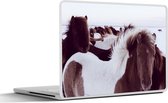 Laptop sticker - 11.6 inch - Paarden - Sneeuw - IJsland - 30x21cm - Laptopstickers - Laptop skin - Cover