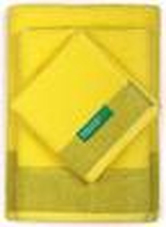 UNITED COLORS OF BENETTON. Rainbow | Kit Asciugamani da Bagno Completo | Set da 3 Pezzi Colore Bianco a Strisce | 100% Cotone | Accessori Casa | Include Telo Doccia, Viso e Mani