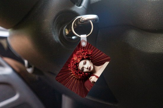 Porte-clés - Femme - Rouge - Portrait - Parapluie - Cadeaux à distribuer - Plastique