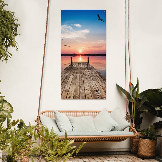 Tuinposter 80x160 cm - Tuindecoratie Steiger - Water - Zonsondergang - Roze - Horizon - Poster voor in de tuin - Buiten decoratie - Schutting tuinschilderij - Tuindoek muurdecoratie - Wanddecoratie balkondoek