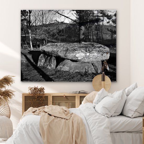 MuchoWow® Peinture sur verre 160x120 cm - Peinture sur verre acrylique - Un dolmen à La Corogne, Espagne - noir et blanc - Photo sur verre - Peintures