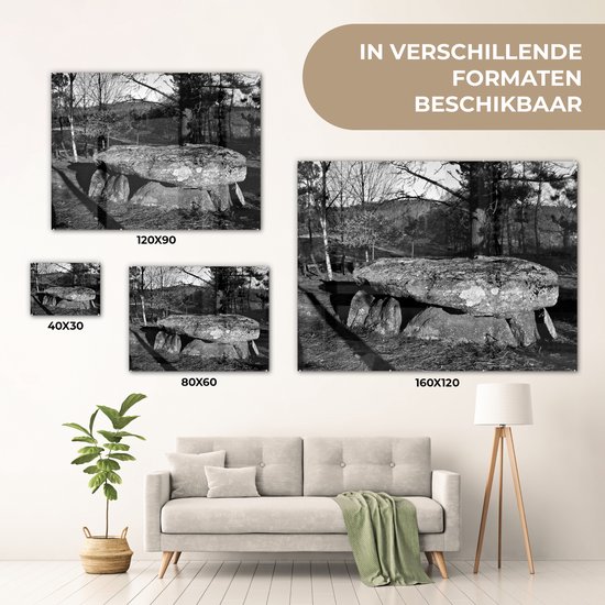 MuchoWow® Peinture sur verre 160x120 cm - Peinture sur verre acrylique - Un dolmen à La Corogne, Espagne - noir et blanc - Photo sur verre - Peintures