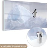 MuchoWow® Glasschilderij 120x60 cm - Schilderij acrylglas - Pinguïn - IJs - Winter - Foto op glas - Schilderijen