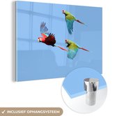 MuchoWow® Glasschilderij 120x80 cm - Schilderij acrylglas - Drie vliegende aras - Foto op glas - Schilderijen