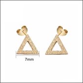 Aramat jewels ® - Goudkleurige oorbellen driehoek sandblasted zweerknopjes chirurgisch staal 7mm