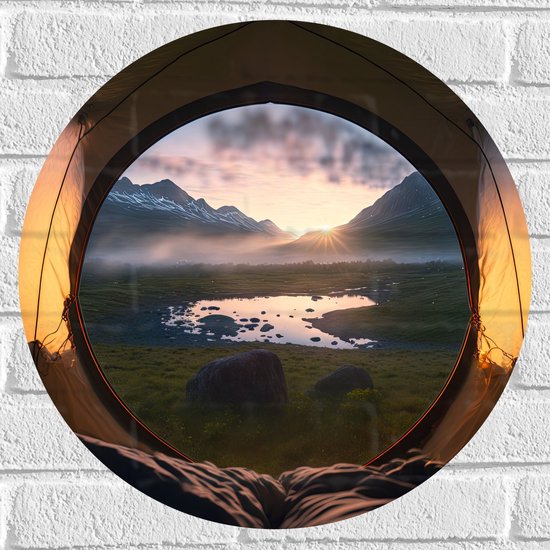 Muursticker Cirkel - Uitzicht op het Noorse Landschap vanuit Tent tijdens Kamperen - 50x50 cm Foto op Muursticker
