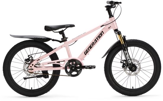 Vélo enfant rose Generation avec pneus noirs, garde-boue et fourche dorée, vu en perspective.