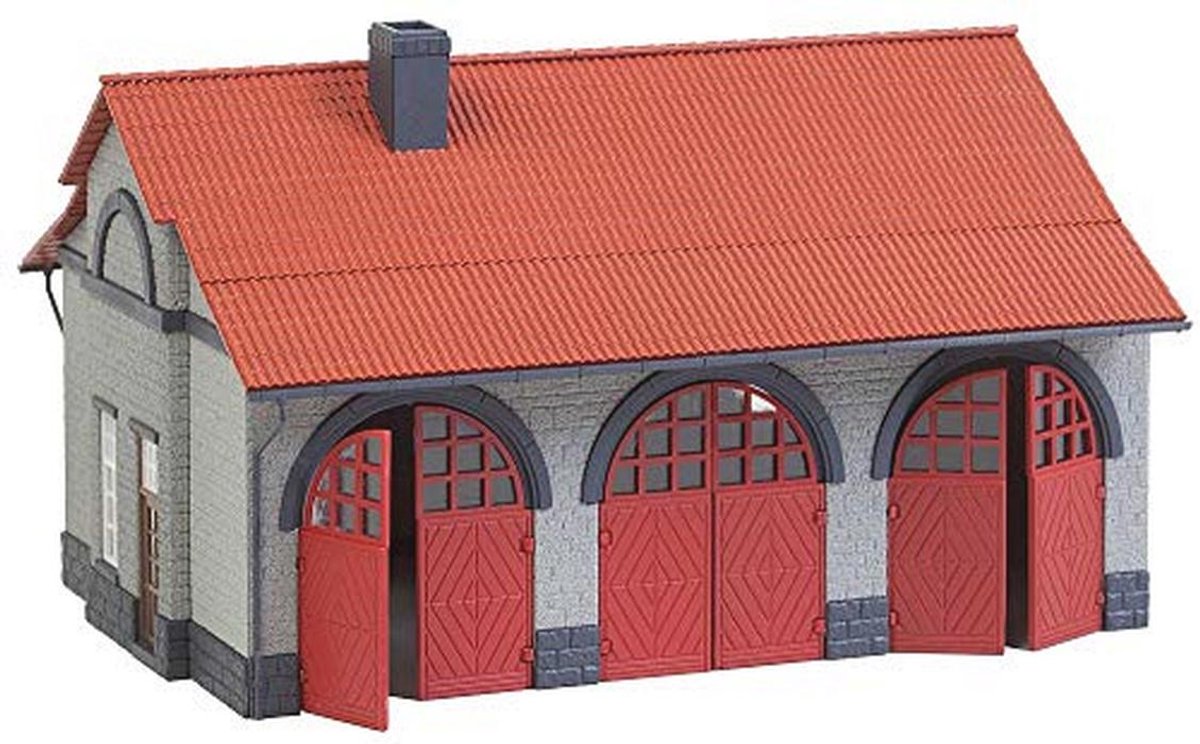 Brandweerhuis modelbouw - Massief spuithuis met klapdeuren en werkplaats