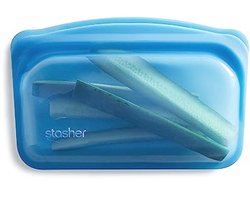 Stasher Siliconen zakjes voor levensmiddelen, snack bag (Blueberry), herbruikbare vrieszakken, afwasbare ritszak, 21 x 14 x 1,3 cm, 290 ml