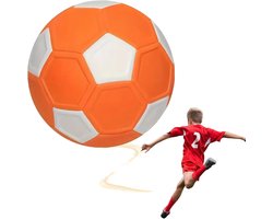 Curve Ball - Voetbal - Maat 5 - Curve ball voetbal - Jeugd voetbal - Voetbal trainingsmateriaal - EVA Rubber - Voetbaltraining - Voetbal spullen - Unisex - Voetbalbal - Kickerball - Curve ball kickerball - Leukste Cadeau voor Voetballer - Oranje