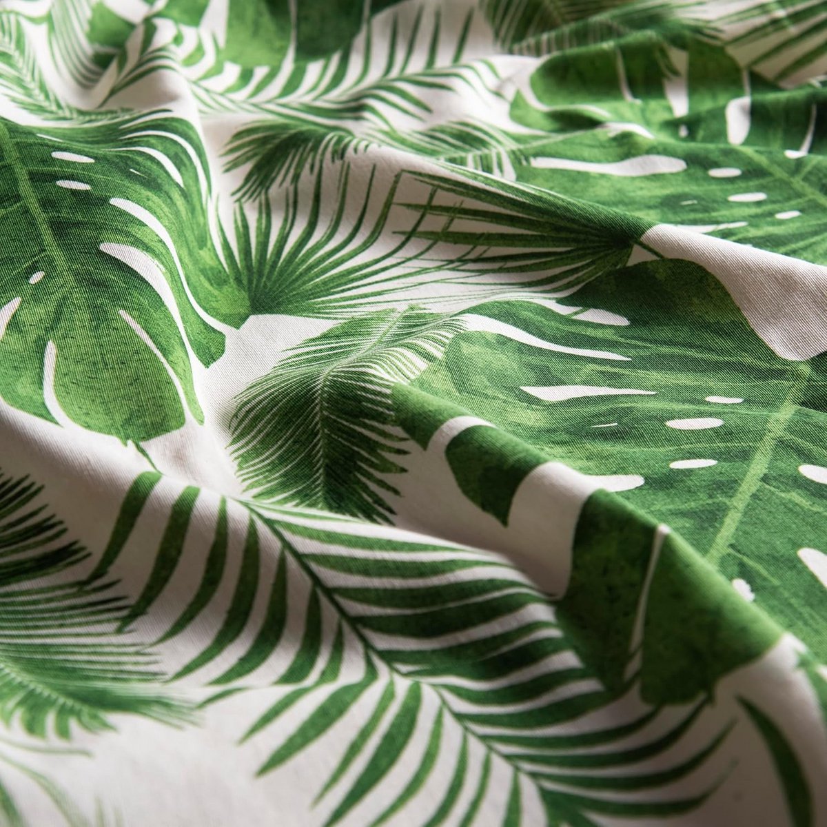 Groene Tafelloper van 100% Katoen met Bladmotief - Afmeting 45 x 140 cm