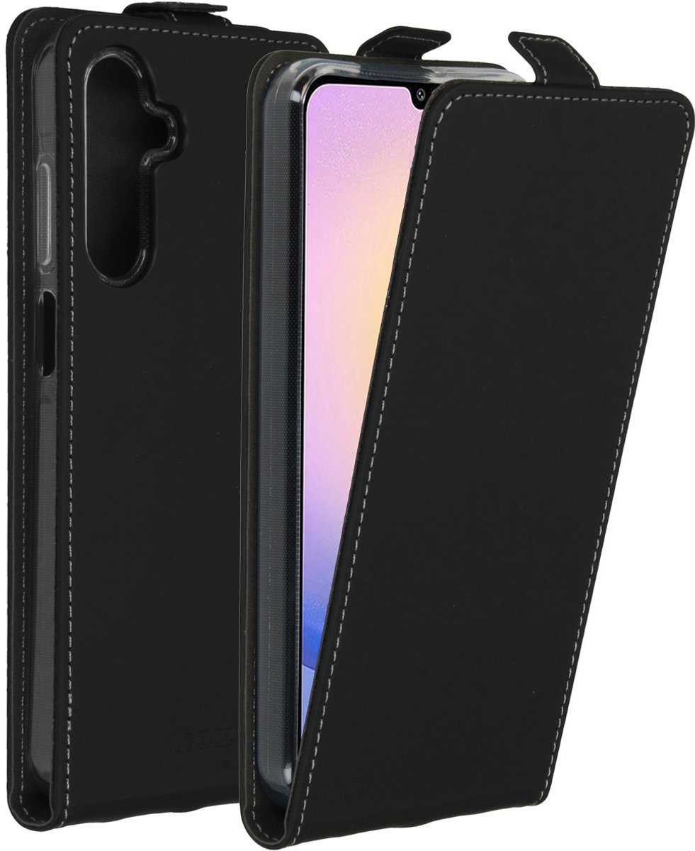Accezz Hoesje Geschikt voor Samsung Galaxy A25 Hoesje - Accezz Flipcase - Zwart