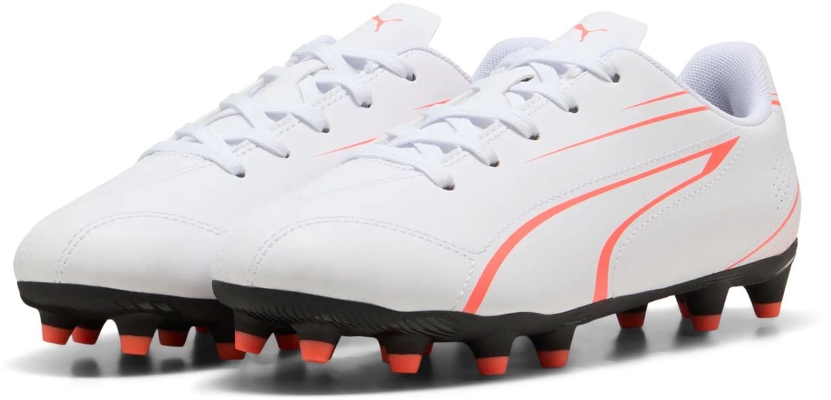 Puma Vitoria junior voetbalschoenen FG/AG wit rood - stevige grip.