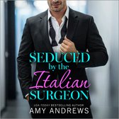 Man in zwart pak met open kraag en vlinderdas. Tekst: Seduced by the Italian Surgeon.