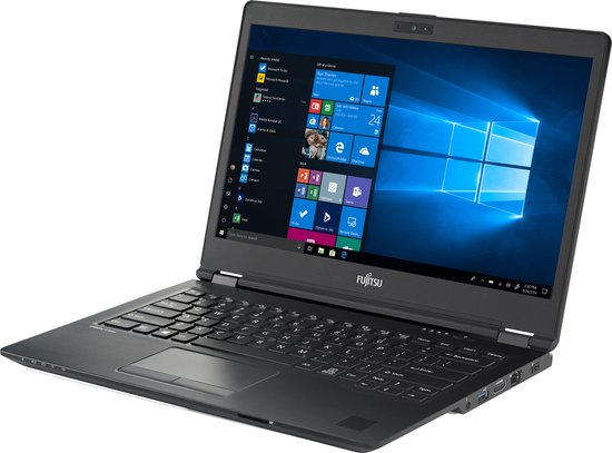 Zwarte Fujitsu laptop met Windows 10 opengeklapt.