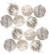 24x stuks luxe gedecoreerde glazen kerstballen zilver 6 cm - Kerstboomversiering/kerstversiering