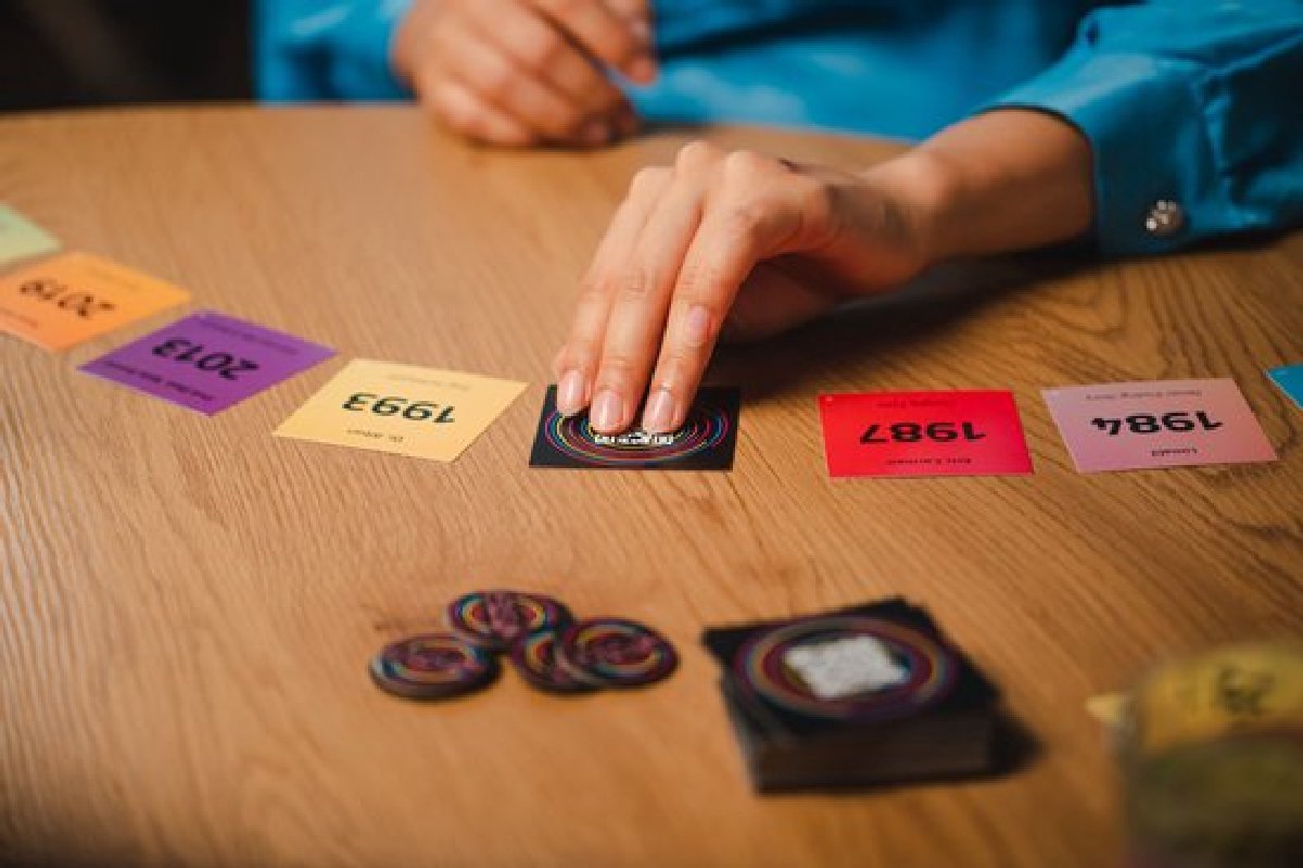 Jumbo - Hitster Original - Nederlandstalig Partyspel - Actiespel — afbeelding 12